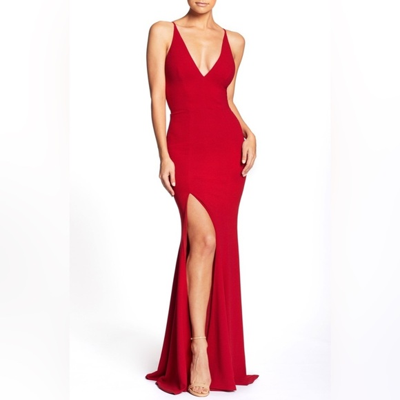 Dress The Population | Iris Side Slit Crepe Gown In Garnet Red Size S - Picture 4 of 12